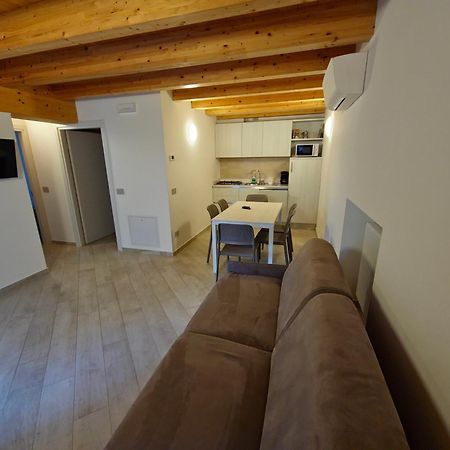 אסנצה די ברנצונה Casa Antico Borgo - Appartamento 1 מראה חיצוני תמונה
